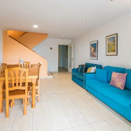 Calipso Tamarit Holiday home Tarragona