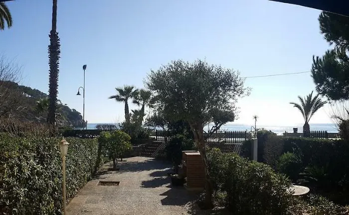 Calipso Tamarit Nyaraló Tarragona